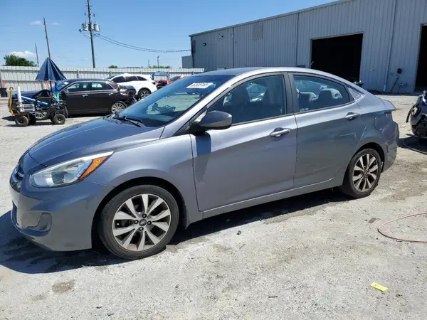 KMHCT4AE8HU284810 2017 HYUNDAI ACCENT - Image 1