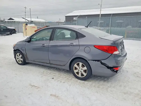 KMHCT4AE8HU291305 2017 HYUNDAI ACCENT - Image 2