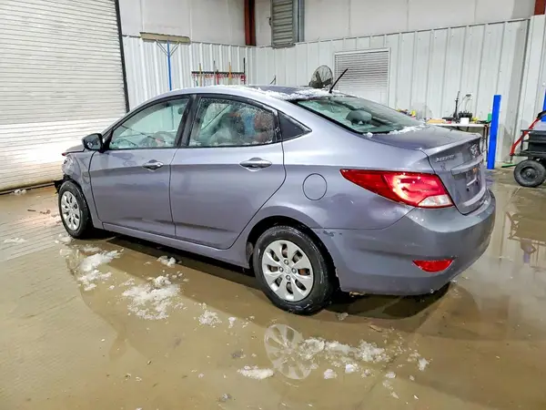 KMHCT4AE8HU298125 2017 HYUNDAI ACCENT - Image 2