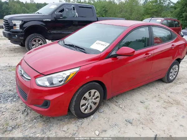 KMHCT4AE8HU298268 2017 HYUNDAI ACCENT - Image 2