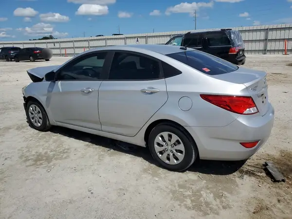 KMHCT4AE8HU335223 2017 HYUNDAI ACCENT - Image 2