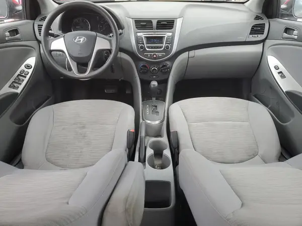 KMHCT4AE8HU335447 2017 HYUNDAI ACCENT - Image 8