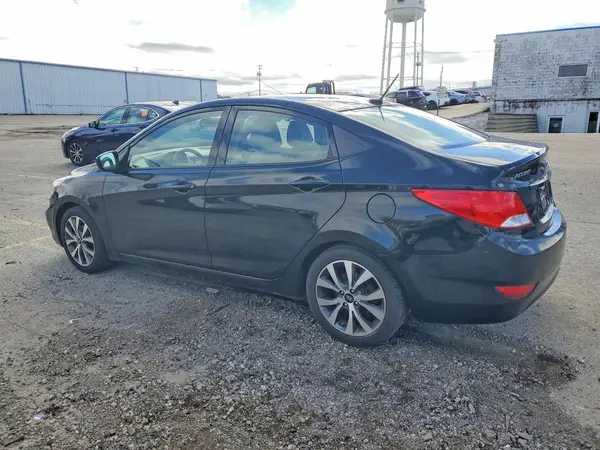 KMHCT4AE8HU336761 2017 HYUNDAI ACCENT - Image 2