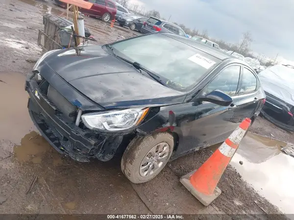 KMHCT4AE8HU336937 2017 HYUNDAI ACCENT - Image 2