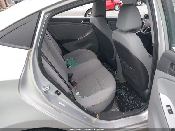 KMHCT4AE8HU338154 2017 HYUNDAI ACCENT - Image 8