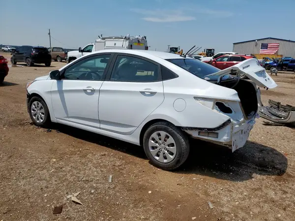 KMHCT4AE8HU345184 2017 HYUNDAI ACCENT - Image 2