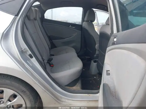 KMHCT4AE8HU346416 2017 HYUNDAI ACCENT - Image 8