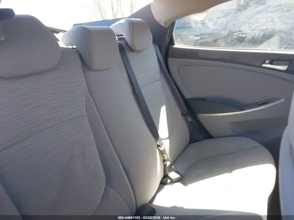 KMHCT4AE8HU358291 2017 HYUNDAI ACCENT - Image 8