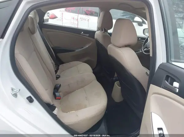 KMHCT4AE8HU367427 2017 HYUNDAI ACCENT - Image 8