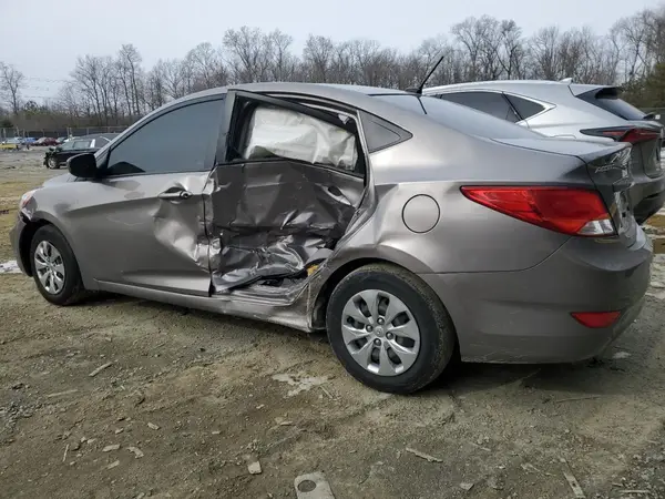 KMHCT4AE8HU369520 2017 HYUNDAI ACCENT - Image 2