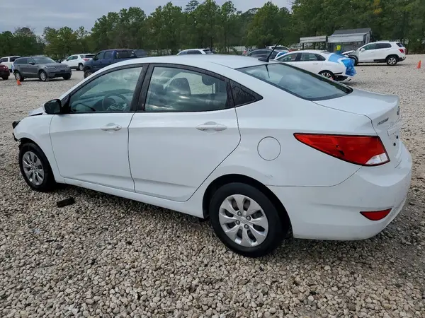 KMHCT4AE8HU369744 2017 HYUNDAI ACCENT - Image 2