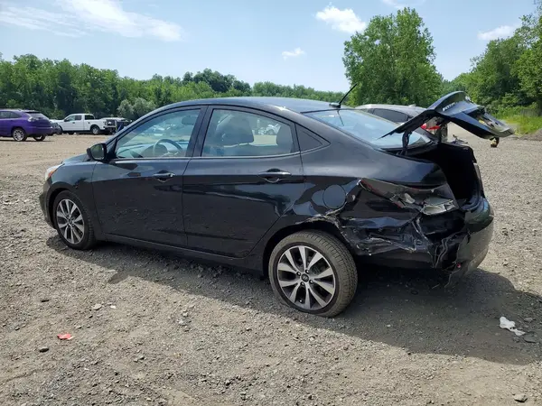 KMHCT4AE8HU372255 2017 HYUNDAI ACCENT - Image 2
