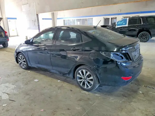 KMHCT4AE8HU373910 2017 HYUNDAI ACCENT - Image 2
