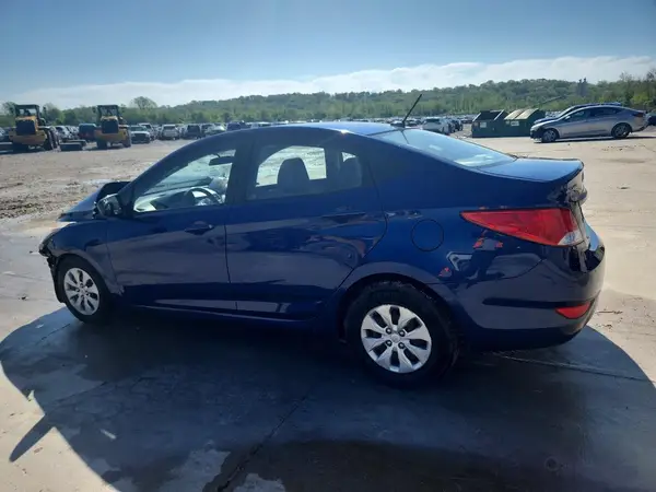 KMHCT4AE9GU014046 2016 HYUNDAI ACCENT - Image 2