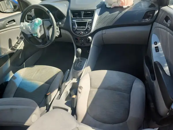 KMHCT4AE9GU014046 2016 HYUNDAI ACCENT - Image 8