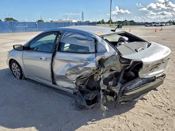 KMHCT4AE9GU014578 2016 HYUNDAI ACCENT - Image 2