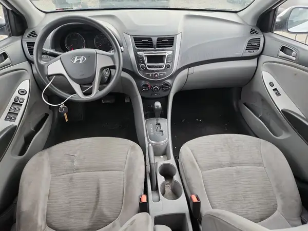 KMHCT4AE9GU030621 2016 HYUNDAI ACCENT - Image 8