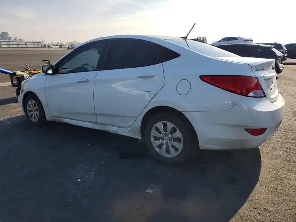 KMHCT4AE9GU031588 2016 HYUNDAI ACCENT - Image 2