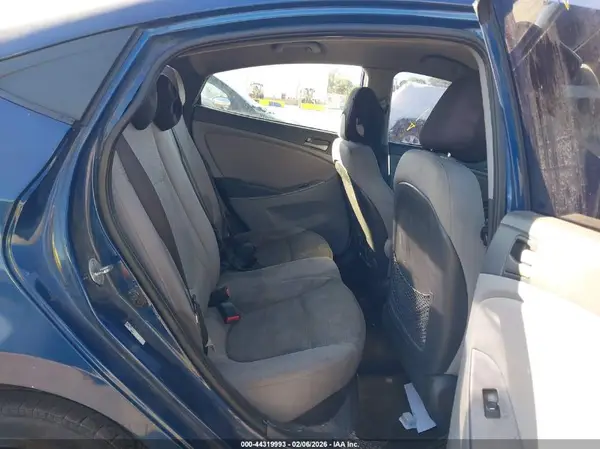KMHCT4AE9GU051243 2016 HYUNDAI ACCENT - Image 8