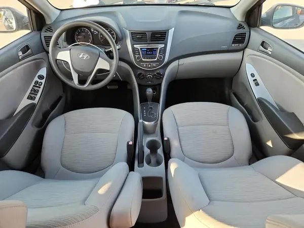 KMHCT4AE9GU060315 2016 HYUNDAI ACCENT - Image 8