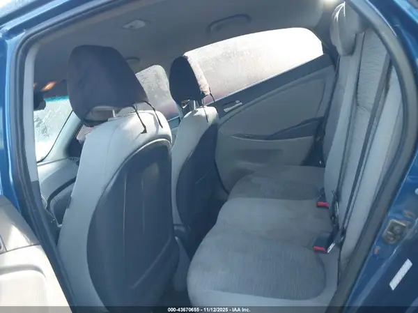KMHCT4AE9GU060671 2016 HYUNDAI ACCENT - Image 8