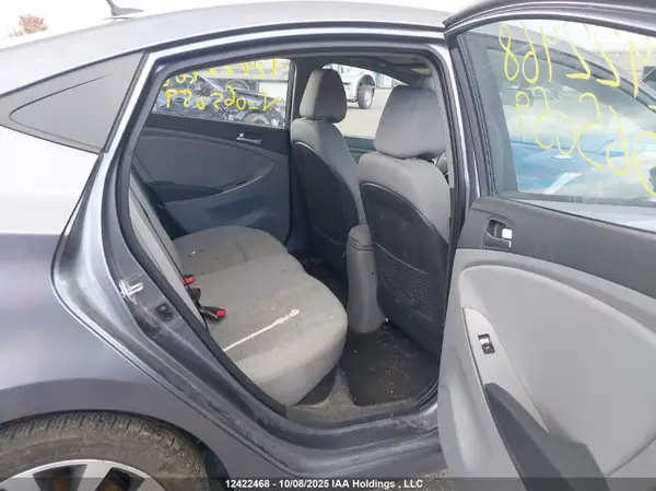 KMHCT4AE9GU065059 2016 HYUNDAI ACCENT - Image 8