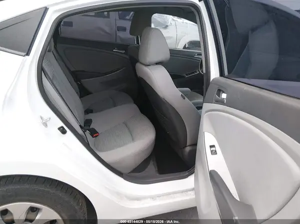 KMHCT4AE9GU067622 2016 HYUNDAI ACCENT - Image 8