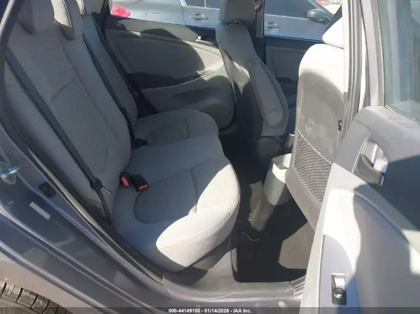 KMHCT4AE9GU075221 2016 HYUNDAI ACCENT - Image 8