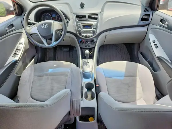 KMHCT4AE9GU075400 2016 HYUNDAI ACCENT - Image 8