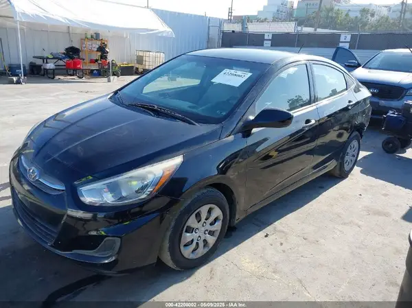 KMHCT4AE9GU085523 2016 HYUNDAI ACCENT - Image 2