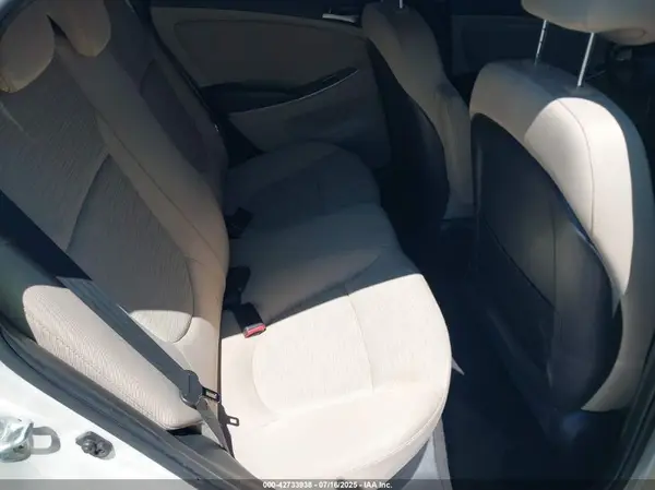 KMHCT4AE9GU090897 2016 HYUNDAI ACCENT - Image 8