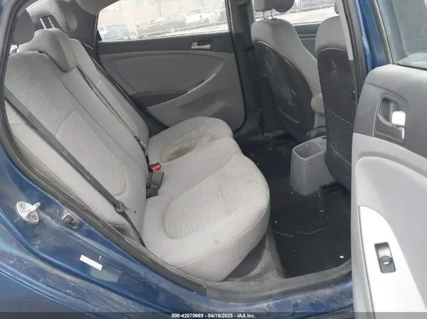 KMHCT4AE9GU105608 2016 HYUNDAI ACCENT - Image 8
