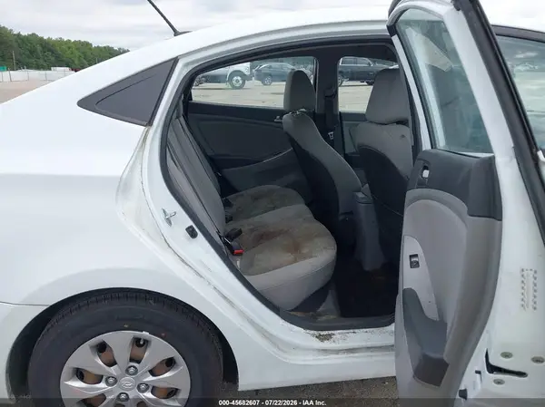 KMHCT4AE9GU115250 2016 HYUNDAI ACCENT - Image 8