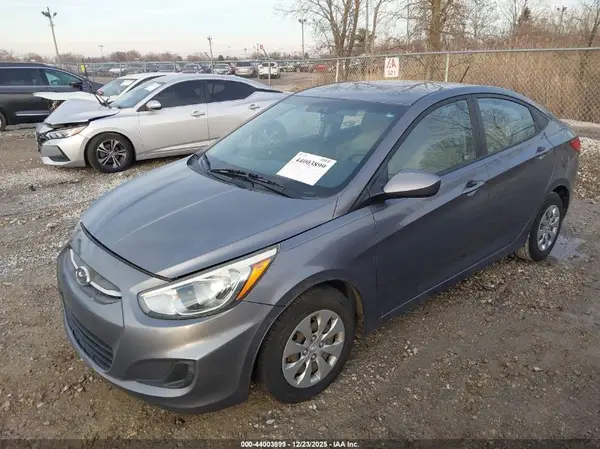 KMHCT4AE9GU118567 2016 HYUNDAI ACCENT - Image 2