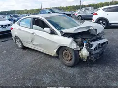 KMHCT4AE9GU119802 2016 HYUNDAI ACCENT