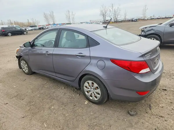 KMHCT4AE9GU121551 2016 HYUNDAI ACCENT - Image 2