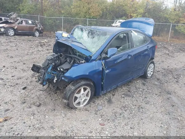 KMHCT4AE9GU136146 2016 HYUNDAI ACCENT - Image 2