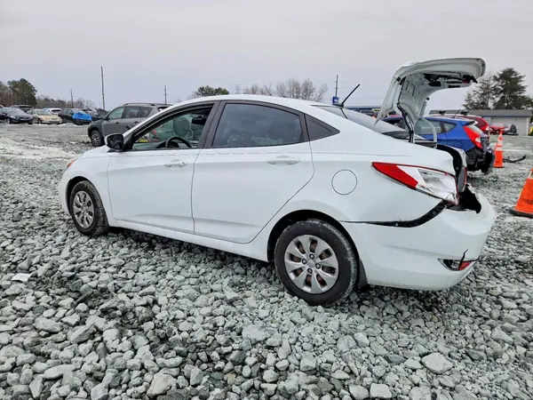 KMHCT4AE9GU140293 2016 HYUNDAI ACCENT - Image 2