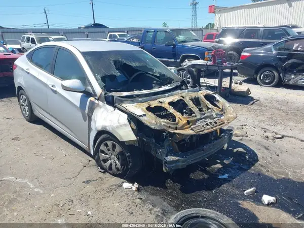 KMHCT4AE9GU144392 2016 HYUNDAI ACCENT - Image 1