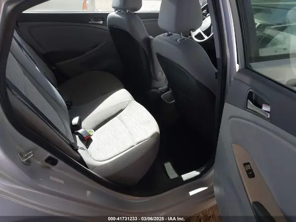 KMHCT4AE9GU161001 2016 HYUNDAI ACCENT - Image 8