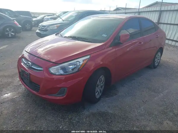 KMHCT4AE9GU166165 2016 HYUNDAI ACCENT - Image 2