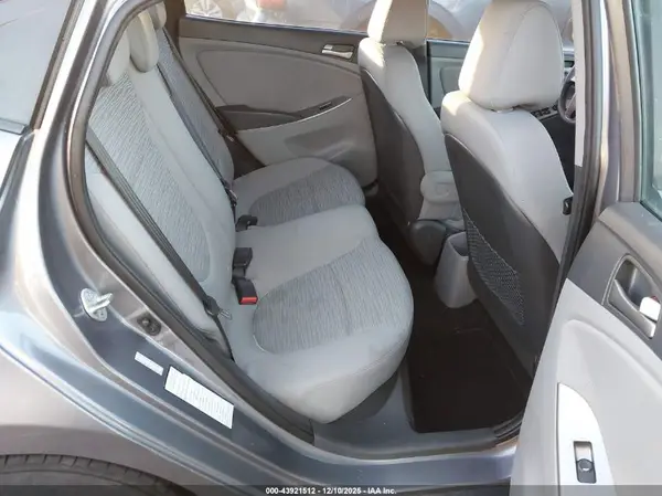KMHCT4AE9GU941886 2016 HYUNDAI ACCENT - Image 8