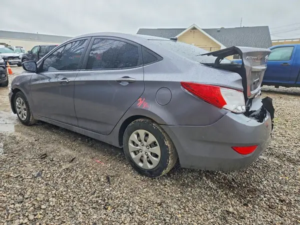 KMHCT4AE9GU957327 2016 HYUNDAI ACCENT - Image 2