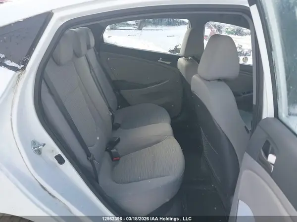 KMHCT4AE9GU958140 2016 HYUNDAI ACCENT - Image 8