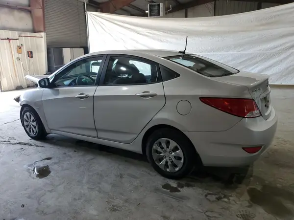 KMHCT4AE9GU973477 2016 HYUNDAI ACCENT - Image 2