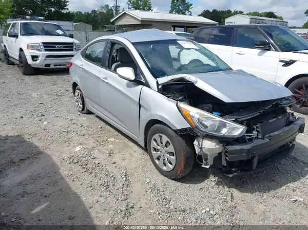 KMHCT4AE9GU975424 2016 HYUNDAI ACCENT - Image 1