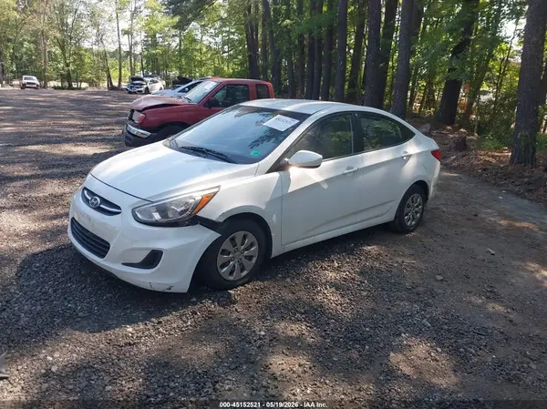 KMHCT4AE9GU979246 2016 HYUNDAI ACCENT - Image 2