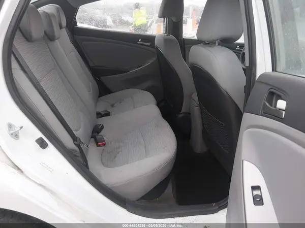 KMHCT4AE9GU995379 2016 HYUNDAI ACCENT - Image 8