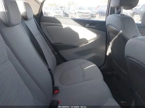 KMHCT4AE9HU168757 2017 HYUNDAI ACCENT - Image 8