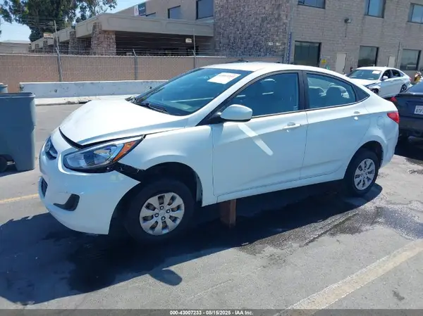KMHCT4AE9HU171447 2017 HYUNDAI ACCENT - Image 2